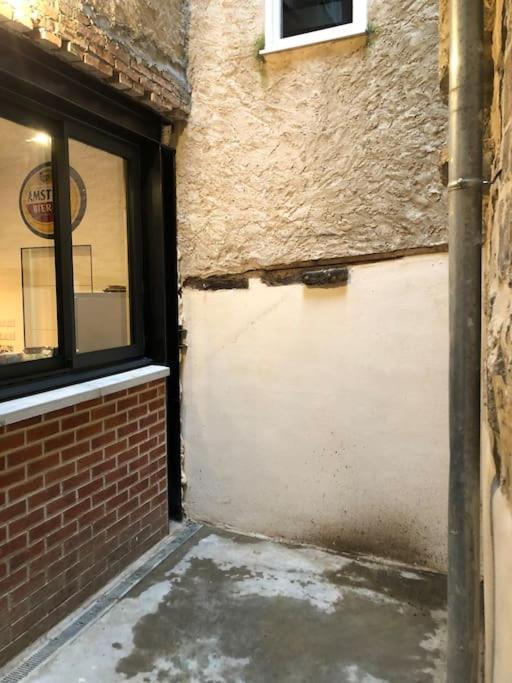Suite De Charme Au Pied De La Cathedrale Laon Exterior photo
